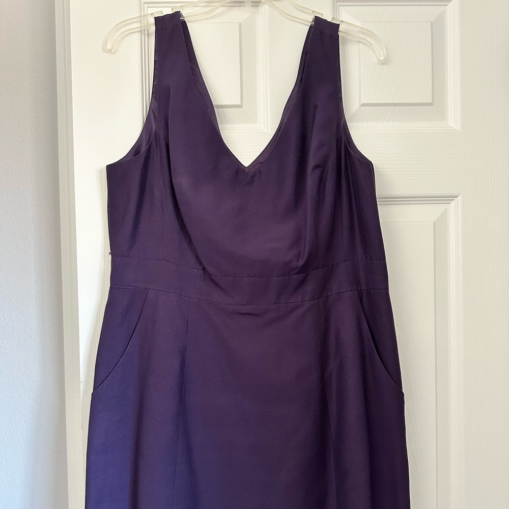 Ladies dress EUC